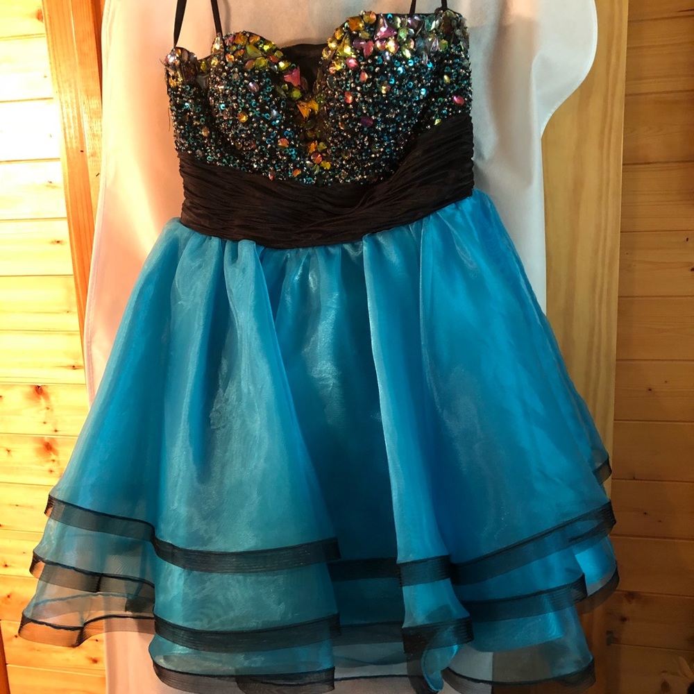 Dress worn one time